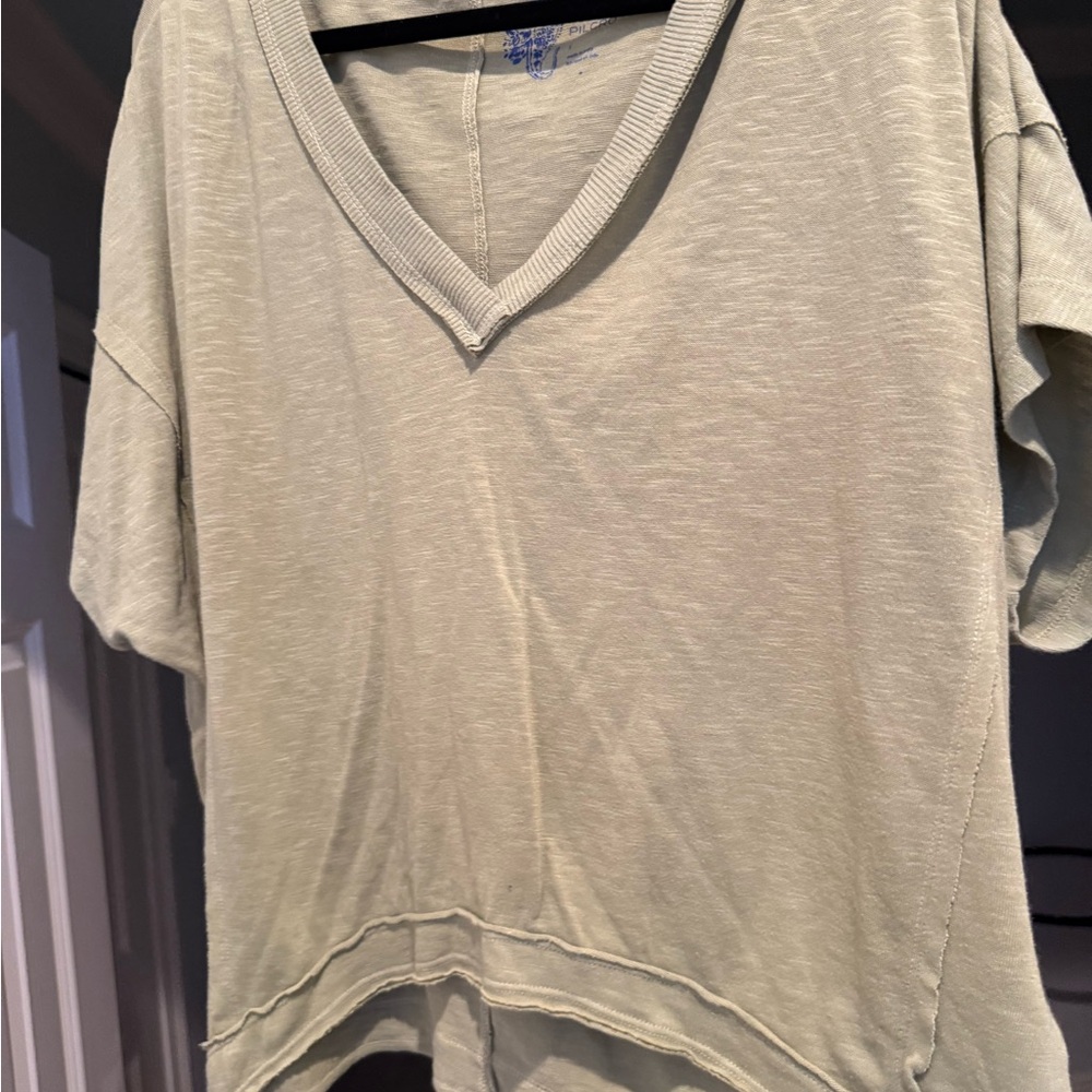 Pilcro V-Neck Short Sleeve Top - Light Green